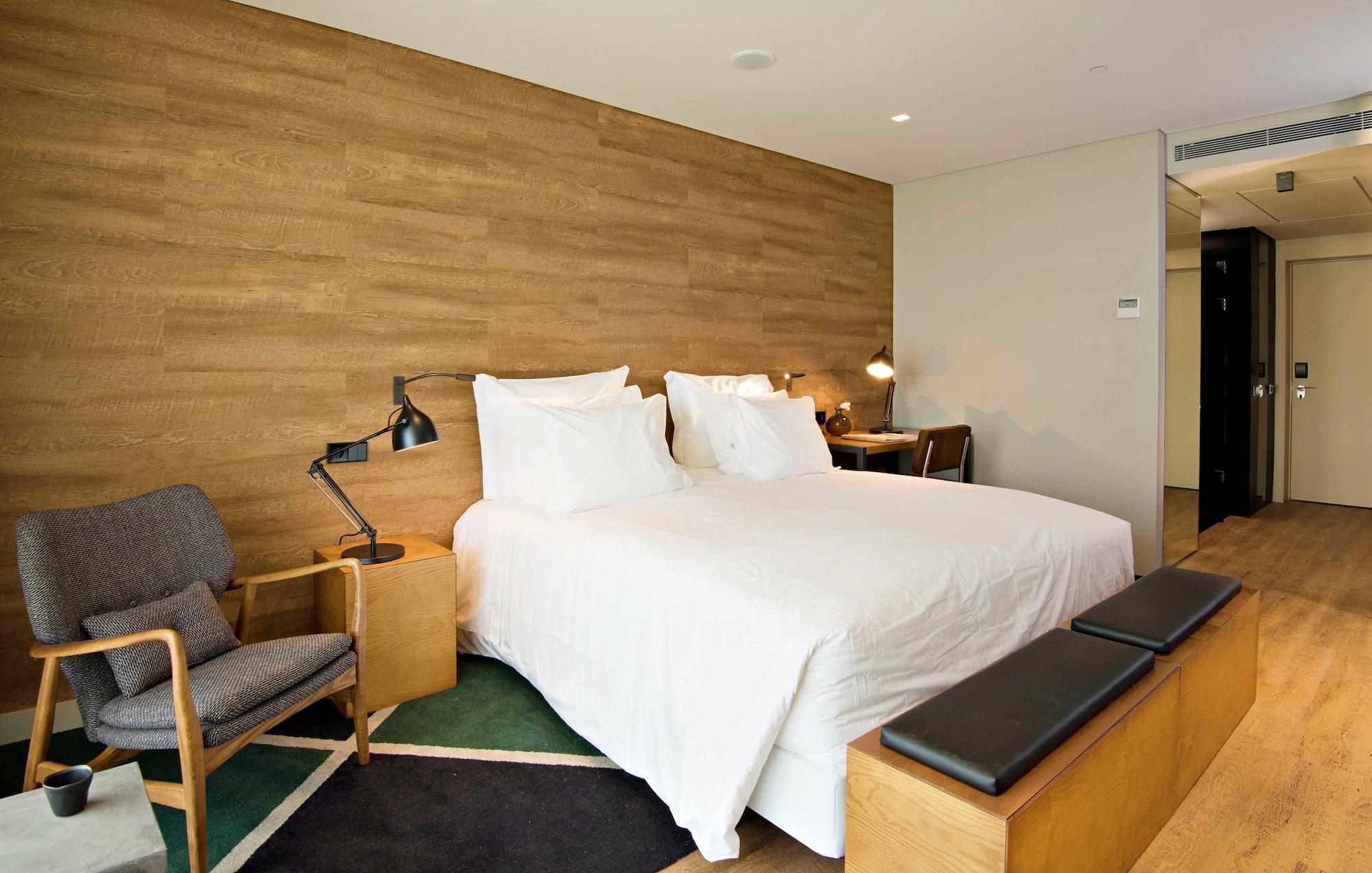 Hotel Octant Ponta Delgada Exteriér fotografie A room at the hotel