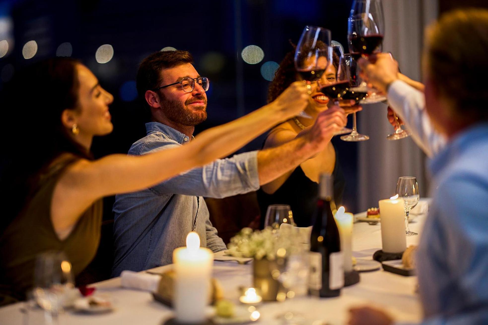Hotel Octant Ponta Delgada Exteriér fotografie A toast with wine