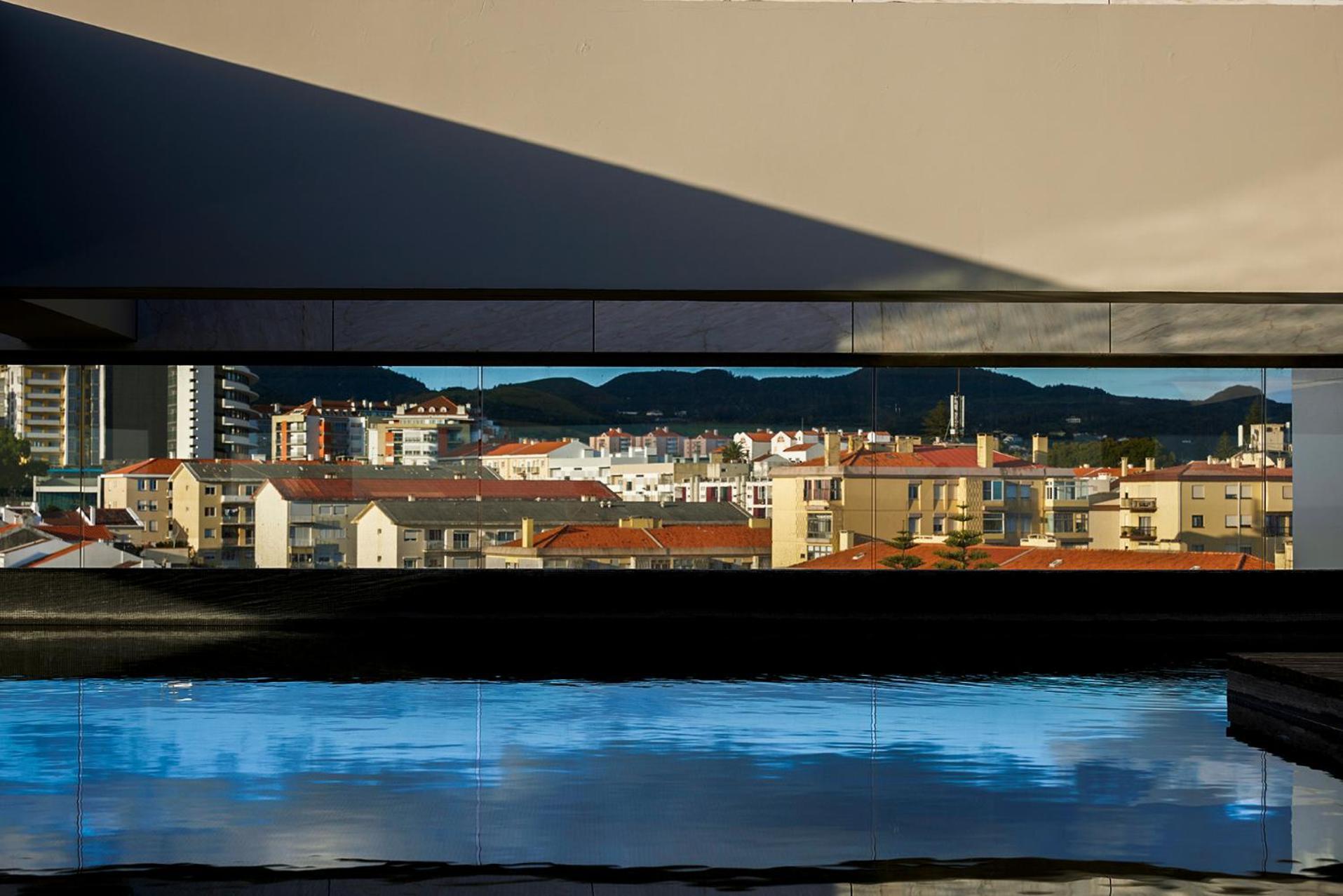 Hotel Octant Ponta Delgada Exteriér fotografie View of the city