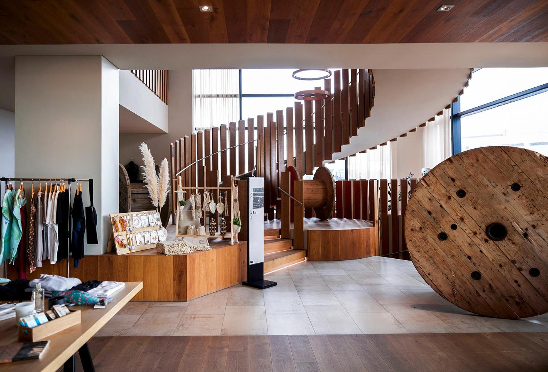 Hotel Octant Ponta Delgada Exteriér fotografie The interior of the store